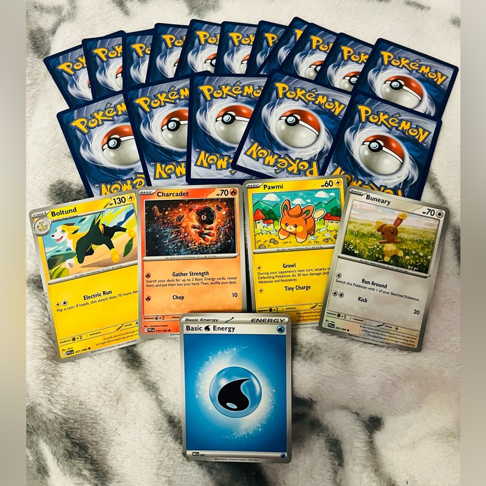 Lot of 21 Collectible Pokémon Trading Cards from the Phantasmal Flames Series